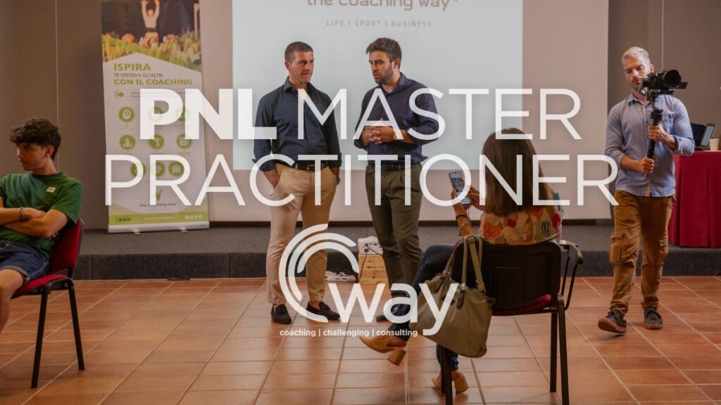 Aula durante il corso di PNL Master Practitioner con header "PNL Master Practitioner"